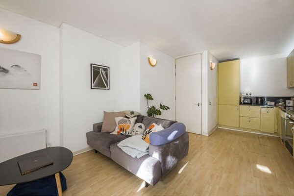 Becquerel Court, Greenwich, SE10