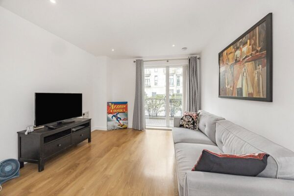 Ceram Court, Bow, E3