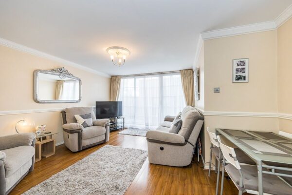Foremark Close, Hainault, IG6
