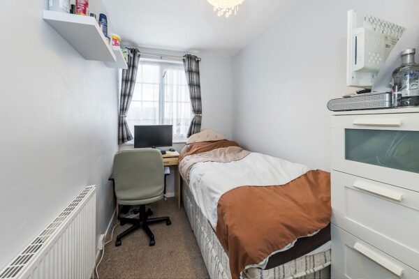 Foremark Close, Hainault, IG6
