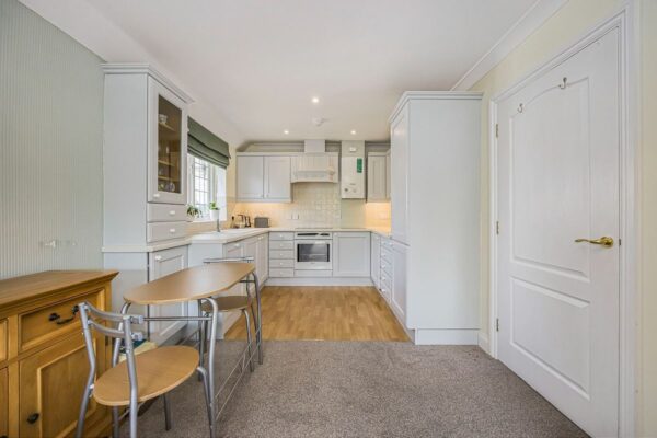 Brook Lodge, Ongar, CM5