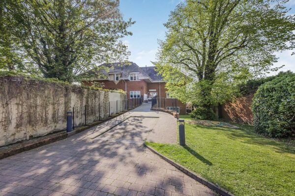 Brook Lodge, Ongar, CM5