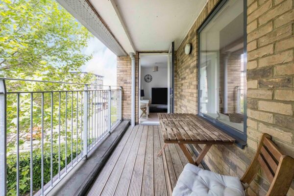Frederic Court E14