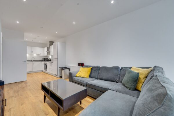 Guthrum Court, Galleons Reach, E16