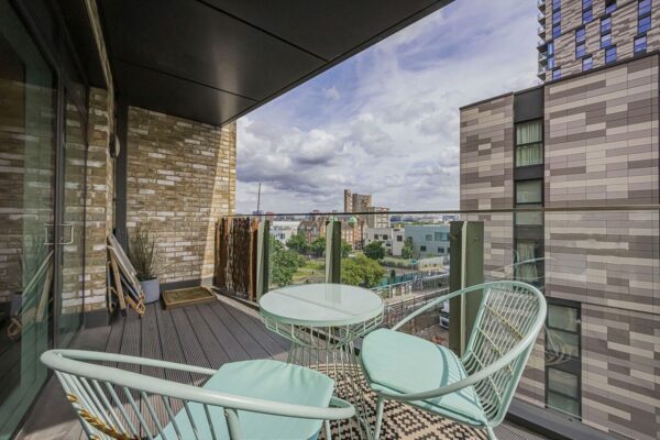 Lamington Heights, Madeira Street, London