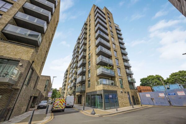 Lamington Heights, Madeira Street, London
