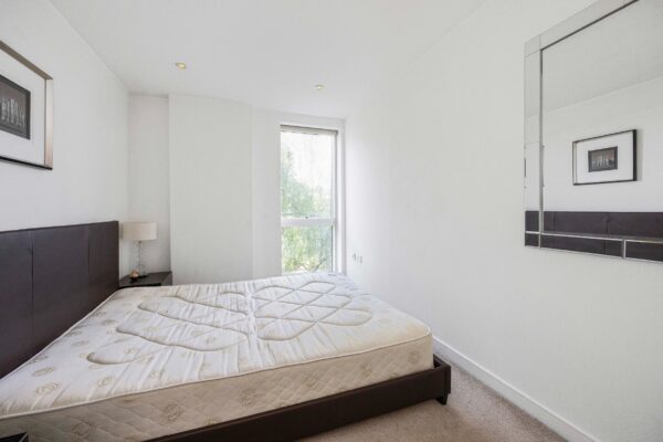 Ceram Court, Bow, E3