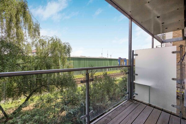 Ceram Court, Bow, E3