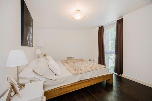 Berglen Court, Limehouse, E14