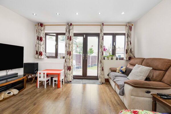 Peel Drive, Clayhall, IG5