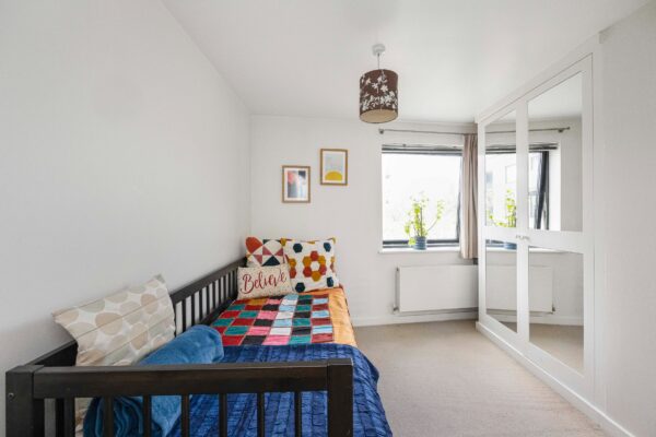 Douglas Path, Isle of Dogs, E14