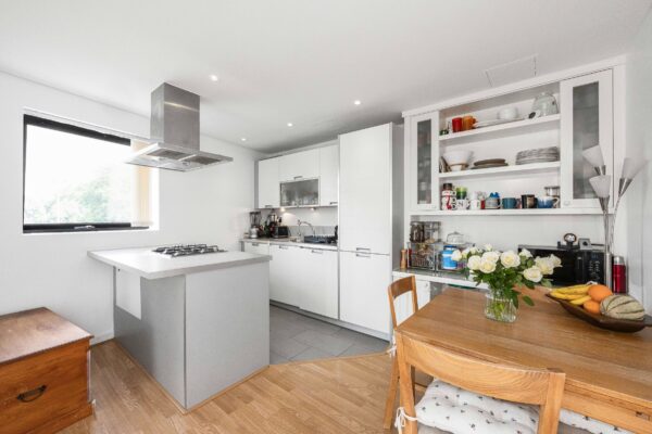 Douglas Path, Isle of Dogs, E14