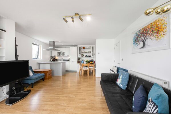 Douglas Path, Isle of Dogs, E14