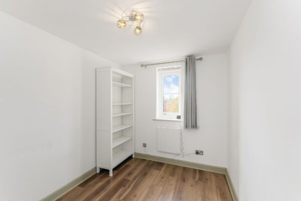 Wheat Sheaf Close, Isle of Dogs, E14