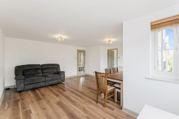 Wheat Sheaf Close, Isle of Dogs, E14