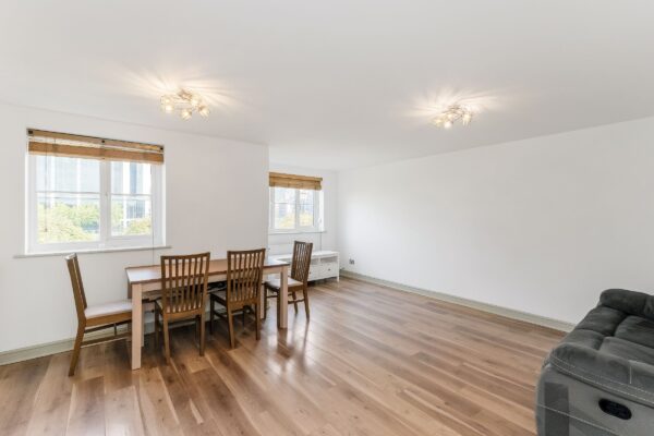 Wheat Sheaf Close, Isle of Dogs, E14