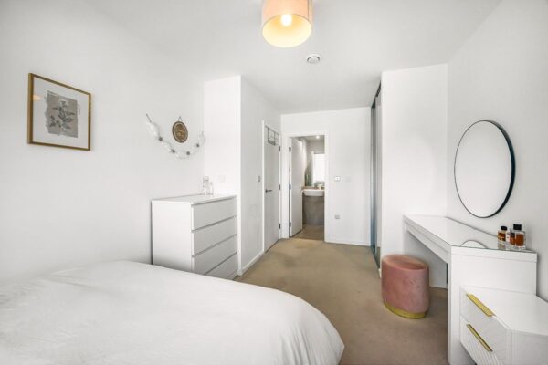 Effra Gardens, Canning Town, E16