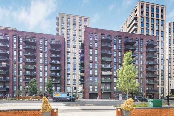Effra Gardens, Canning Town, E16