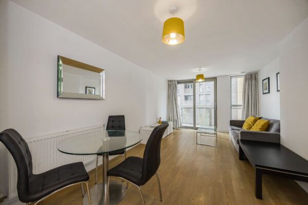 Venice Corte, Lewisham, SE13