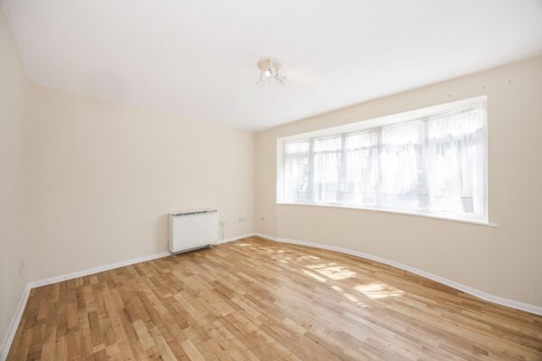 Catherine Court, Newbury Park, IG2