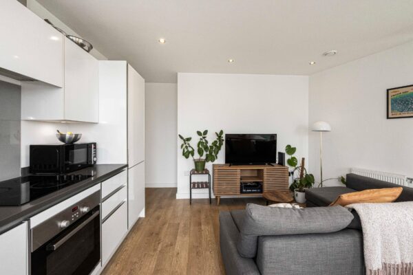 Fairway Court, Bow, E3