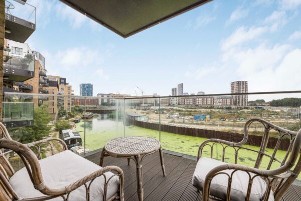 Fairway Court, Bow, E3