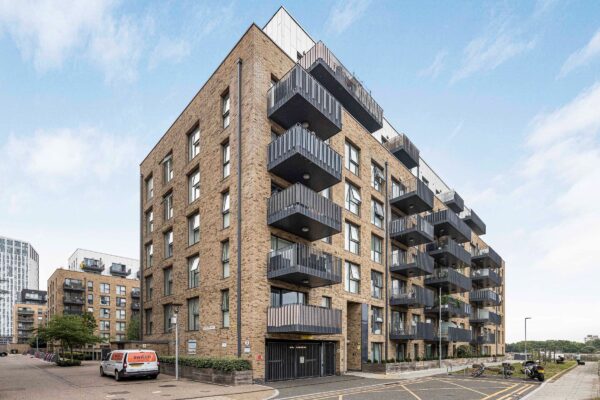 Fairway Court, Bow, E3