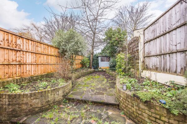 Gladstone Road, Buckhurst Hill, IG9