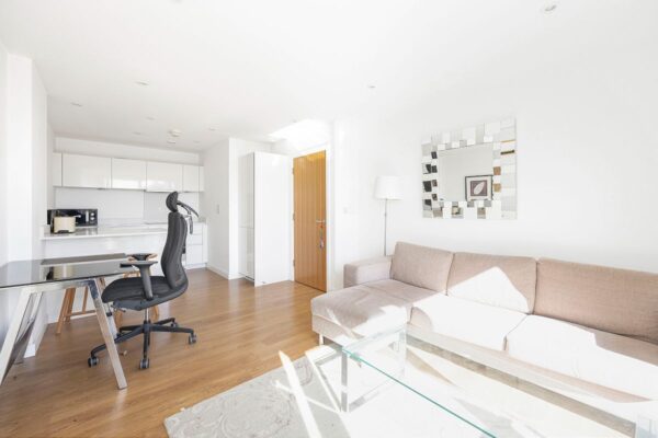 Sargasso Court, Bow, E3