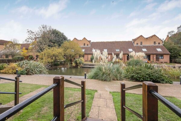 Leerdam Drive, Isle of Dogs, E14