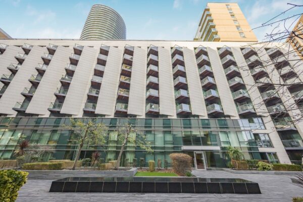 Baltimore Wharf, Canary Wharf, E14