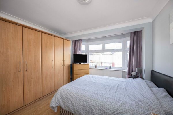 Bentley Drive, Ilford, IG2