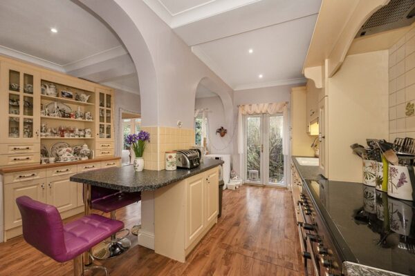 Glenthorne Gardens, Ilford, IG6