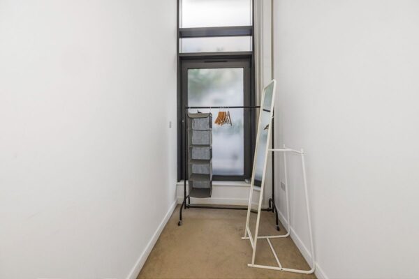 Violet Road, Bow, E3