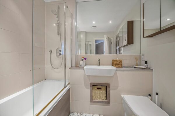 Evan House, Canning Town, E16