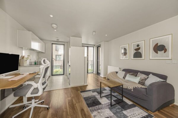 Evan House, Canning Town, E16