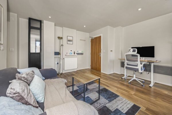 Evan House, Canning Town, E16