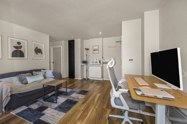 Evan House, Canning Town, E16