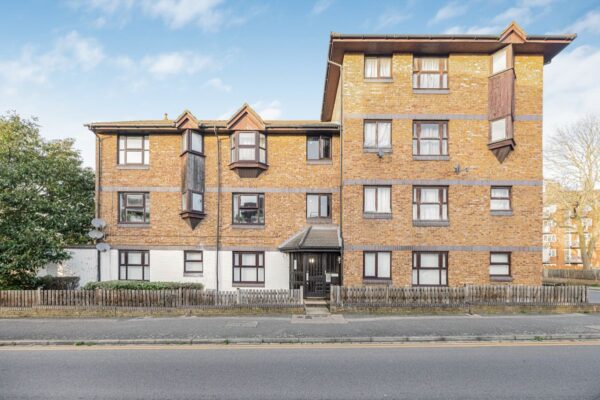 Longbridge Way, Lewisham, SE13