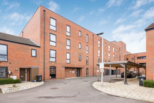 Echo House, Hainault, IG6
