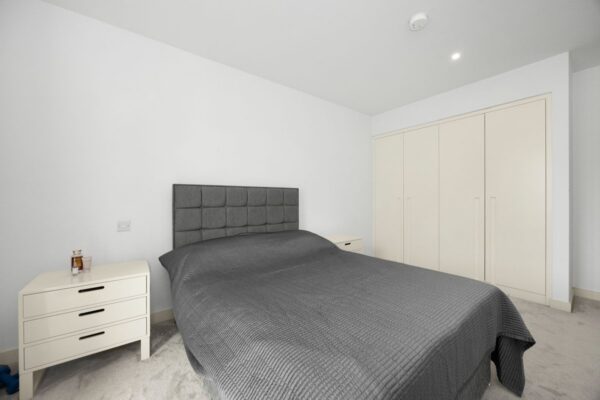 Laker House, Royal Wharf, E16