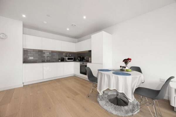 Laker House, Royal Wharf, E16