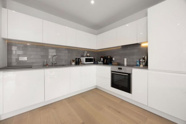 Laker House, Royal Wharf, E16