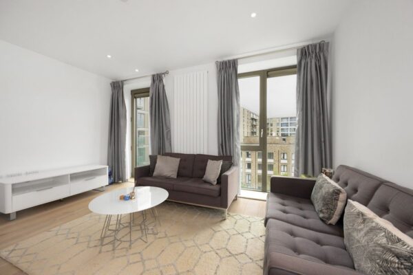 Laker House, Royal Wharf, E16