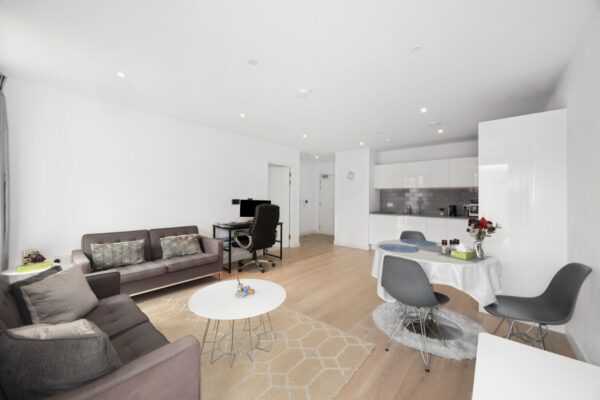 Laker House, Royal Wharf, E16