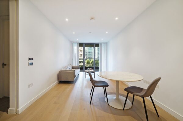 10 Park Drive, Canary Wharf, E14