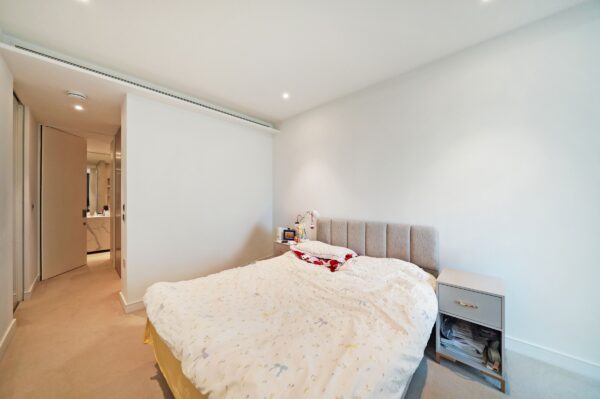 10 Park Drive, Canary Wharf, E14