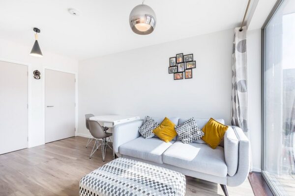 Pioneer Court, Canning Town, E16