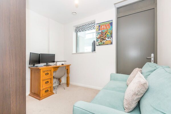 Pioneer Court, Canning Town, E16