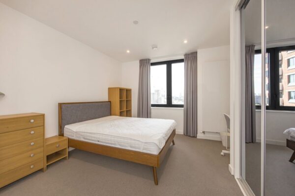 River Apartments, Bow, E3
